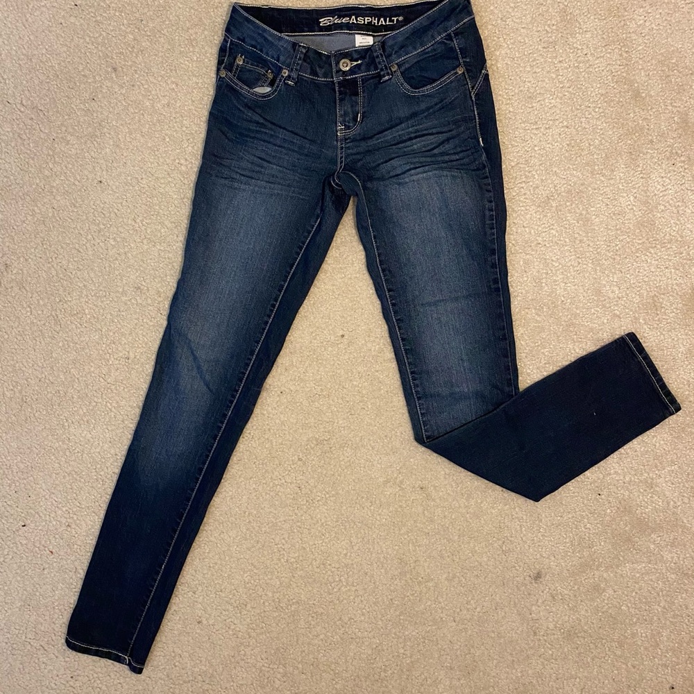 Blue skinny jeans
